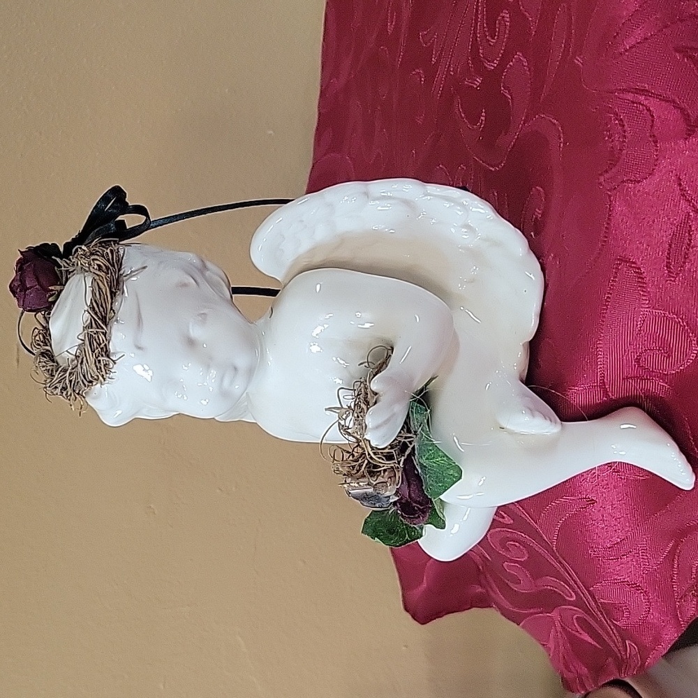 Angel Cherub Shelf life - Picture 6 of 7